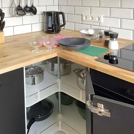 Komfortquartier, Mit Balkon, Nähe Messe Düsseldorf *