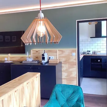 Komfortquartier, Mit Balkon, Nähe Messe Düsseldorf * Meerbusch