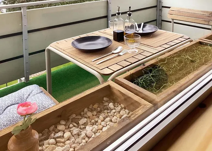 Komfortquartier, Mit Balkon, Naehe Messe Duesseldorf *