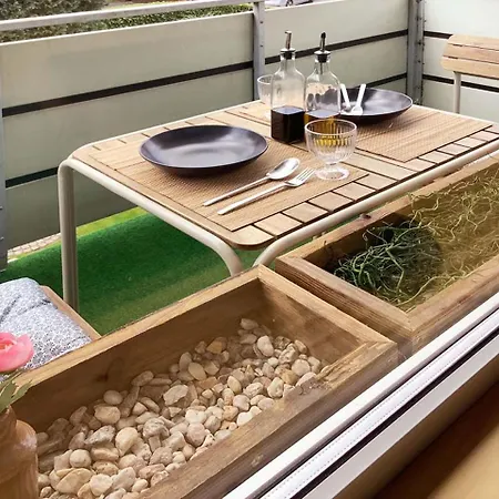 Komfortquartier, Mit Balkon, Naehe Messe Duesseldorf *