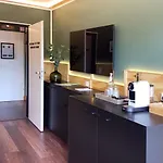 Komfortquartier, Mit Balkon, Naehe Messe Duesseldorf Meerbusch