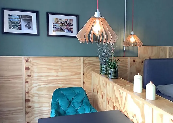 Komfortquartier, Mit Balkon, Naehe Messe Duesseldorf *