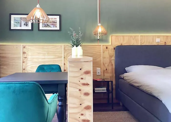 Komfortquartier, Mit Balkon, Naehe Messe Duesseldorf Appartement