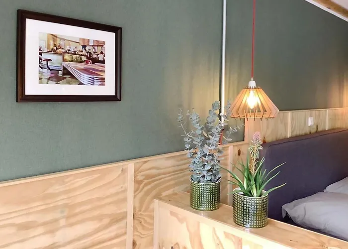 Komfortquartier, Mit Balkon, Naehe Messe Duesseldorf Appartement